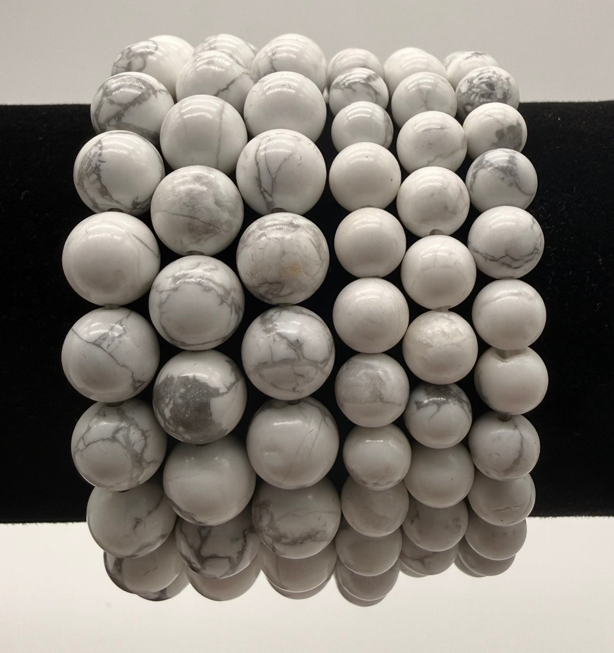 Howlite Crystal Braclet